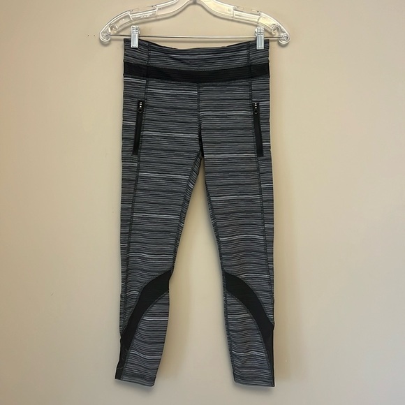 Lululemon Inspire Tight Il (Mesh) Cyber Black Deep Coal / Black Size 6 - Picture 3 of 8